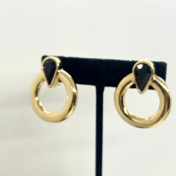 SAL VINTAGE SWAROVSKI GOLD TONE BLACK CRYSTAL EARRINGS MODERNIST CLIP ON CIRCLE - Picture 4 of 16